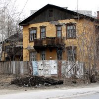 Локоть попросил федеральной поддержки в расселении из ветхого жилья в Новосибирске