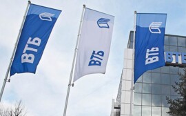 Группа ВТБ выпустила в СФО более 330 тысяч карт платежной системы «Мир»