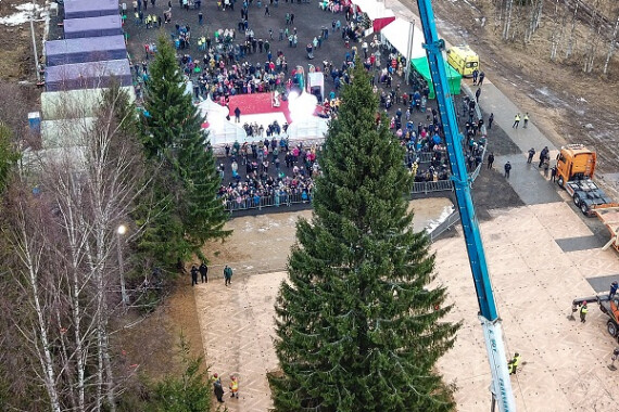 МегаФон развернул мобильную базовую станцию на празднике в честь Кремлёвской ёлки