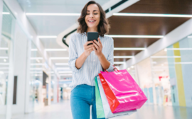 Перед 8 Марта вырос трафик на сайтах российских брендов одежды