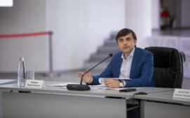 В ВДЦ «Смена» Сергей Кравцов обсудил с кураторами групп колледжей развитие воспитания в системе СПО