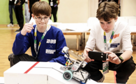 Роботы в прямом эфире: «Ростелеком» обеспечил трансляцию чемпионата «РобоКап Россия 2025» в Томске