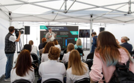 Претенденты на победу в ралли «Шелковый путь» заправились в Новосибирске