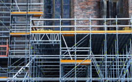 В Новосибирской области на капремонт 700 домов направят 2 млрд рублей