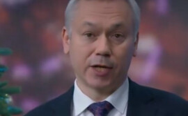Новосибирский губернатор Андрей Травников поздравил граждан с Новым годом