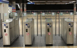 В Новосибирске турникеты в метро установят за 30,5 млн рублей