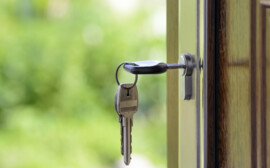 В Новосибирской области на расселение аварийных домов требуется 15 млрд рублей