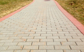 Локоть: В Новосибирске на ремонт тротуаров потратят 200 млн рублей