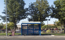 В Новосибирске 10,7 млн рублей направят на установку трамвайных остановок