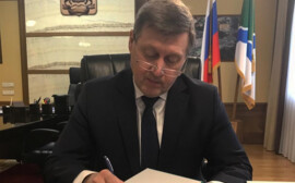 Анатолий Локоть ушел в отставку с поста мэра Новосибирска