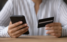 Банкиры предупреждают: за нулевой баланс на карте могут привлечь к ответственности