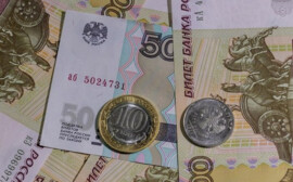 Путин сообщил об увеличении дефицита бюджета до 2,2 трлн рублей