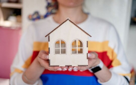 Экономист Твердохлеб ожидает снижения процентов по ипотеке на фоне уменьшения ключевой ставки