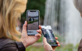 Как защитить смартфон от жары и воды летом