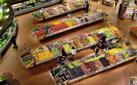 Экономист Чирков рассказал о пользе заморозки цен на продукты в России