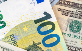 Трансграничное состояние: крупные банки расширяют прямые платежи за рубеж в инвалюте