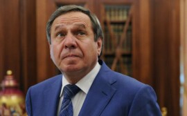 Экс-губернатор Новосибирской области планирует найти работу в регионе‍