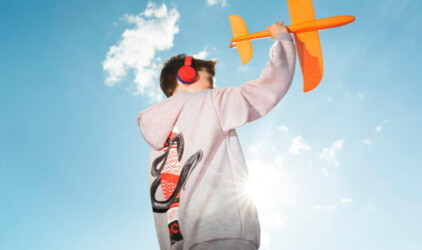 Альфа-Банк запустил в продажу лимитированную коллекцию одежды