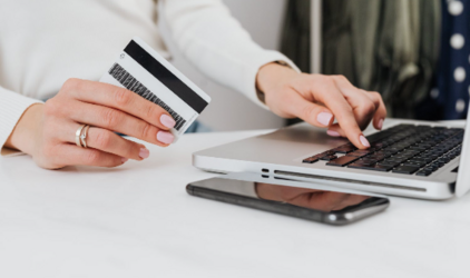 Сервис “Плати Легко!” занял первое место в рейтинге альтернативных платежных систем для россиян