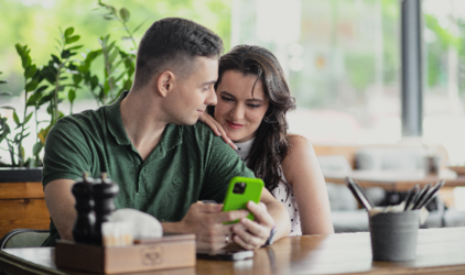 Второй год подряд WhatsApp остается любимым мессенджером новосибирцев