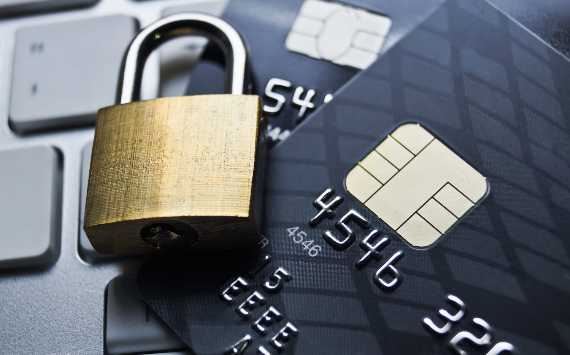 В России начали действовать новые правила переводов: есть ли о чем волноваться