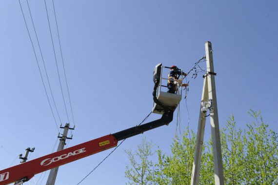 Энергетики филиала «Тулэнерго» восстановили работу сетевого комплекса региона