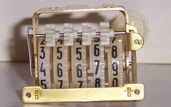 В Новосибирске в 1500 квартирах установят бесплатные счетчики