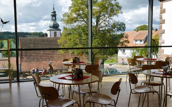 Новосибирский бизнес просит Травникова о помощи