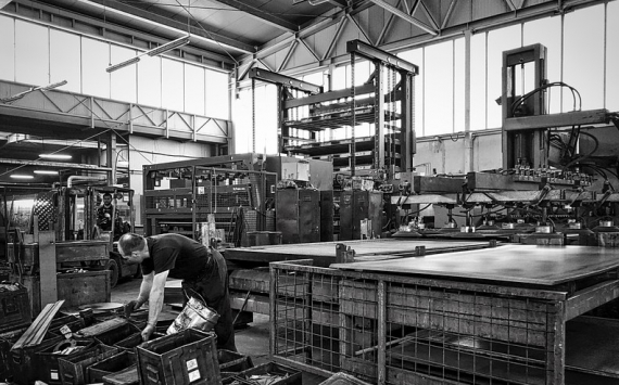 &#x0414;&#x0435;&#x043D;&#x0438;&#x0441;&#x20;&#x041C;&#x0430;&#x043D;&#x0442;&#x0443;&#x0440;&#x043E;&#x0432;&#x20;&#x0441;&#x043E;&#x043E;&#x0431;&#x0449;&#x0438;&#x043B;&#x20;&#x043E;&#x20;6&#x20;&#x25;-&#x043D;&#x043E;&#x043C;&#x20;&#x0441;&#x043D;&#x0438;&#x0436;&#x0435;&#x043D;&#x0438;&#x0438;&#x20;&#x0432;&#x20;&#x0438;&#x044E;&#x043D;&#x0435;&#x20;&#x0432;&#x20;&#x043E;&#x0431;&#x0440;&#x0430;&#x0431;&#x0430;&#x0442;&#x044B;&#x0432;&#x0430;&#x044E;&#x0449;&#x0435;&#x0439;&#x20;&#x043F;&#x0440;&#x043E;&#x043C;&#x044B;&#x0448;&#x043B;&#x0435;&#x043D;&#x043D;&#x043E;&#x0441;&#x0442;&#x0438;&#x20;&#x0420;&#x043E;&#x0441;&#x0441;&#x0438;&#x0438;