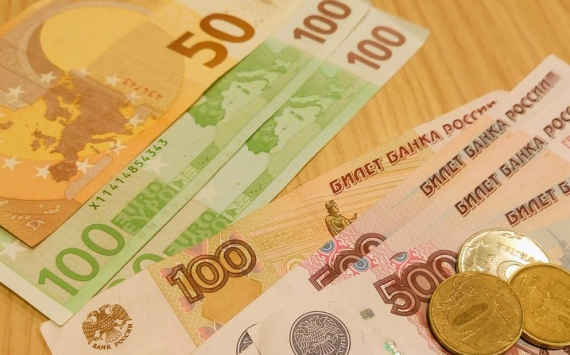 &#x042D;&#x043A;&#x0441;&#x043F;&#x0435;&#x0440;&#x0442;&#x20;&#x0427;&#x0435;&#x0447;&#x0443;&#x043B;&#x0438;&#x043D;&#x20;&#x043D;&#x0430;&#x0437;&#x0432;&#x0430;&#x043B;&#x20;&#x0442;&#x0440;&#x0435;&#x043D;&#x0434;,&#x20;&#x043A;&#x043E;&#x0442;&#x043E;&#x0440;&#x044B;&#x0439;&#x20;&#x043F;&#x043E;&#x0434;&#x0442;&#x043E;&#x043B;&#x043A;&#x043D;&#x0451;&#x0442;&#x20;&#x0440;&#x0443;&#x0431;&#x043B;&#x044C;&#x20;&#x043A;&#x20;&#x043C;&#x0430;&#x043A;&#x0441;&#x0438;&#x043C;&#x0443;&#x043C;&#x0430;&#x043C;&#x20;&#x0432;&#x20;&#x043C;&#x0430;&#x0435;