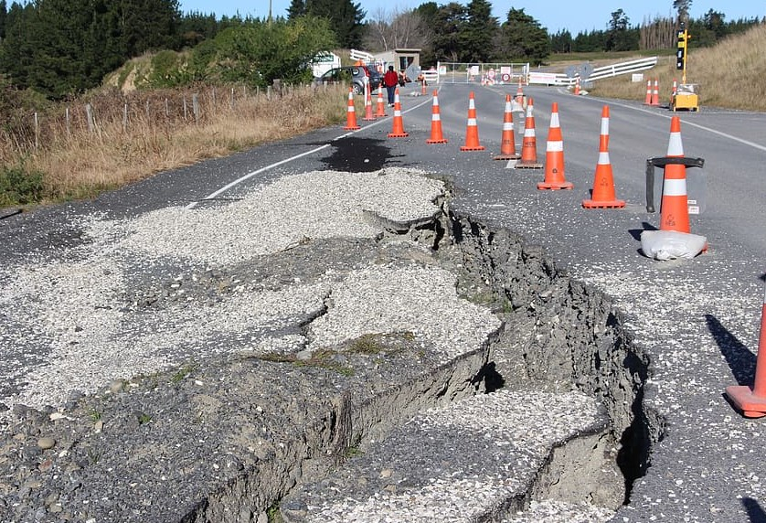 Новосибирск дополнительно получит на ремонт дорог 235 млн рублей