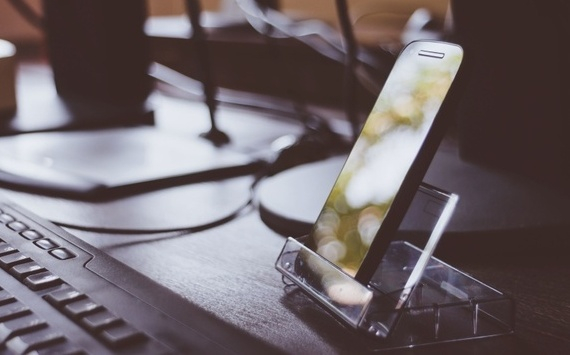 &#x0411;&#x0430;&#x043D;&#x043A;&#x20;&#x00AB;&#x041E;&#x0442;&#x043A;&#x0440;&#x044B;&#x0442;&#x0438;&#x0435;&#x00BB;&#x20;&#x0434;&#x043E;&#x0431;&#x0430;&#x0432;&#x0438;&#x043B;&#x20;&#x043D;&#x043E;&#x0432;&#x044B;&#x0435;&#x20;&#x0441;&#x0435;&#x0440;&#x0432;&#x0438;&#x0441;&#x044B;&#x20;&#x0432;&#x20;&#x043C;&#x043E;&#x0431;&#x0438;&#x043B;&#x044C;&#x043D;&#x044B;&#x0439;&#x20;&#x0438;&#x20;&#x0438;&#x043D;&#x0442;&#x0435;&#x0440;&#x043D;&#x0435;&#x0442;-&#x0431;&#x0430;&#x043D;&#x043A;&#x20;&#x0434;&#x043B;&#x044F;&#x20;&#x043F;&#x0440;&#x0435;&#x0434;&#x043F;&#x0440;&#x0438;&#x043D;&#x0438;&#x043C;&#x0430;&#x0442;&#x0435;&#x043B;&#x0435;&#x0439;