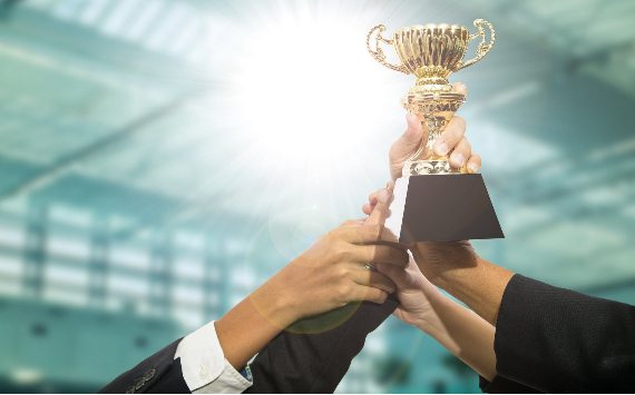 &#x041A;&#x0410;&#x041F;&#x0418;&#x0422;&#x0410;&#x041B;&#x20;LIFE&#x20;&#x043D;&#x0430;&#x20;&#x043A;&#x043E;&#x043D;&#x0444;&#x0435;&#x0440;&#x0435;&#x043D;&#x0446;&#x0438;&#x0438;&#x20;InsurSelling&#x20;-&#x20;2023&#x20;&#x043F;&#x043E;&#x043B;&#x0443;&#x0447;&#x0438;&#x043B;&#x0430;&#x20;&#x043D;&#x0430;&#x0433;&#x0440;&#x0430;&#x0434;&#x0443;&#x20;&#x0437;&#x0430;&#x20;&#x043A;&#x0440;&#x0443;&#x043F;&#x043D;&#x0435;&#x0439;&#x0448;&#x0443;&#x044E;&#x20;&#x0430;&#x0433;&#x0435;&#x043D;&#x0442;&#x0441;&#x043A;&#x0443;&#x044E;&#x20;&#x0441;&#x0435;&#x0442;&#x044C;&#x20;&#x0432;&#x20;&#x0441;&#x0442;&#x0440;&#x0430;&#x0445;&#x043E;&#x0432;&#x0430;&#x043D;&#x0438;&#x0438;&#x20;&#x0436;&#x0438;&#x0437;&#x043D;&#x0438;