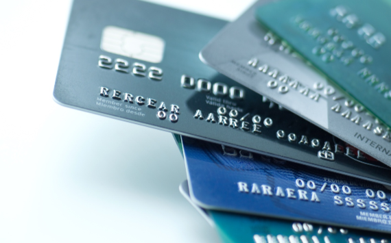 &#x041A;&#x043B;&#x0438;&#x0435;&#x043D;&#x0442;&#x044B;&#x20;&#x0431;&#x0430;&#x043D;&#x043A;&#x0430;&#x20;&#x00AB;&#x041E;&#x0442;&#x043A;&#x0440;&#x044B;&#x0442;&#x0438;&#x0435;&#x00BB;&#x20;&#x043C;&#x043E;&#x0433;&#x0443;&#x0442;&#x20;&#x0441;&#x0442;&#x0430;&#x0442;&#x044C;&#x20;&#x0434;&#x0438;&#x0437;&#x0430;&#x0439;&#x043D;&#x0435;&#x0440;&#x0430;&#x043C;&#x0438;&#x20;&#x0441;&#x0432;&#x043E;&#x0438;&#x0445;&#x20;&#x043A;&#x0430;&#x0440;&#x0442;