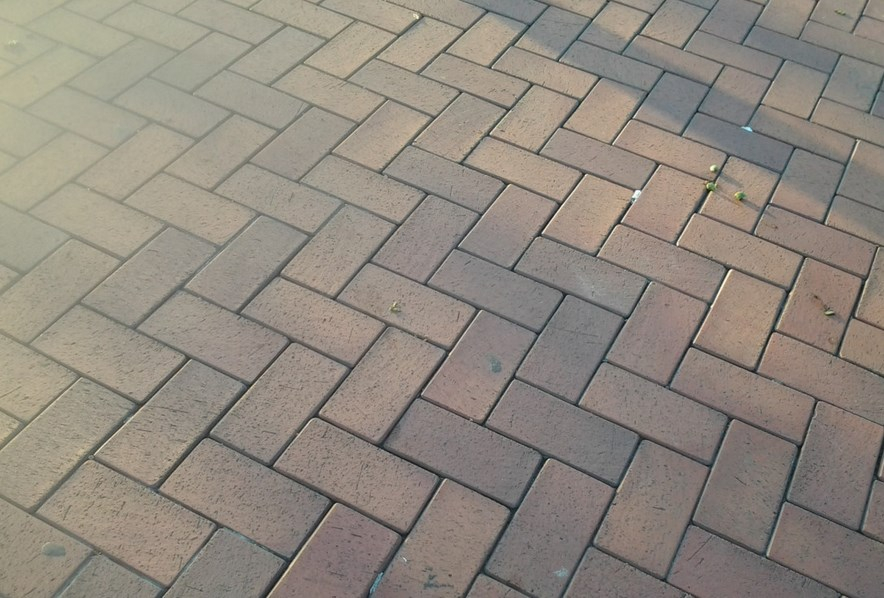 Под Новосибирском за 2 млрд рублей запустят производство тротуарной плитки