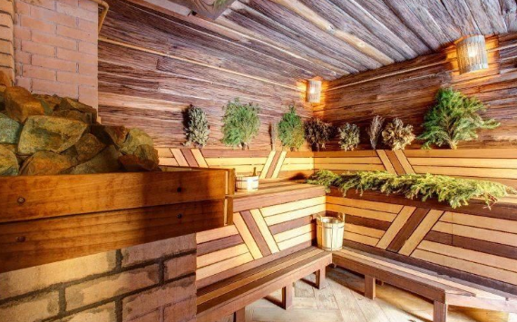 &#x042D;&#x043A;&#x0441;&#x043F;&#x0435;&#x0440;&#x0442;&#x20;&#x043D;&#x0430;&#x0437;&#x0432;&#x0430;&#x043B;&#x20;&#x043E;&#x0441;&#x043D;&#x043E;&#x0432;&#x043D;&#x044B;&#x0435;&#x20;&#x043F;&#x0440;&#x0438;&#x0447;&#x0438;&#x043D;&#x044B;&#x20;&#x0437;&#x0430;&#x043C;&#x0435;&#x0434;&#x043B;&#x0435;&#x043D;&#x0438;&#x044F;&#x20;&#x0431;&#x0430;&#x043D;&#x043D;&#x043E;&#x0439;&#x20;&#x0438;&#x043D;&#x0434;&#x0443;&#x0441;&#x0442;&#x0440;&#x0438;&#x0438;&#x20;&#x0432;&#x20;&#x0441;&#x0442;&#x0440;&#x0430;&#x043D;&#x0435;