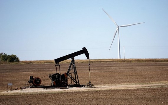 &#x042D;&#x043A;&#x043E;&#x043D;&#x043E;&#x043C;&#x0438;&#x0441;&#x0442;&#x20;&#x0427;&#x0438;&#x0440;&#x043A;&#x043E;&#x0432;&#x20;&#x0441;&#x043F;&#x0440;&#x043E;&#x0433;&#x043D;&#x043E;&#x0437;&#x0438;&#x0440;&#x043E;&#x0432;&#x0430;&#x043B;&#x20;&#x0440;&#x043E;&#x0441;&#x0442;&#x20;&#x0446;&#x0435;&#x043D;&#x20;&#x043D;&#x0430;&#x20;&#x043D;&#x0435;&#x0444;&#x0442;&#x044C;&#x20;&#x043F;&#x0440;&#x0438;&#x20;&#x044D;&#x0441;&#x043A;&#x0430;&#x043B;&#x0430;&#x0446;&#x0438;&#x0438;&#x20;&#x043C;&#x0435;&#x0436;&#x0434;&#x0443;&#x20;&#x0418;&#x043D;&#x0434;&#x0438;&#x0435;&#x0439;&#x20;&#x0438;&#x20;&#x041F;&#x0430;&#x043A;&#x0438;&#x0441;&#x0442;&#x0430;&#x043D;&#x043E;&#x043C;