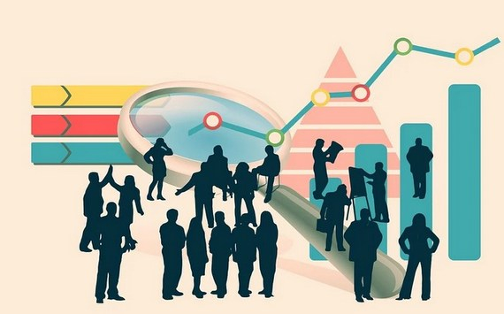 Экономист Зубец назвал срок децентрализации экономики России