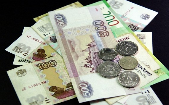 Экономист Остапкович: Россия может потерять 1 трлн рублей из-за санкций США