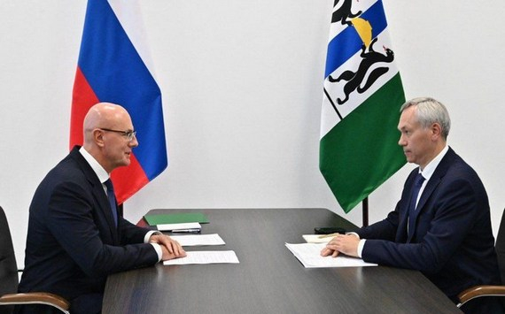 Травников и Чернышенко обсудили развитие Новосибирской области