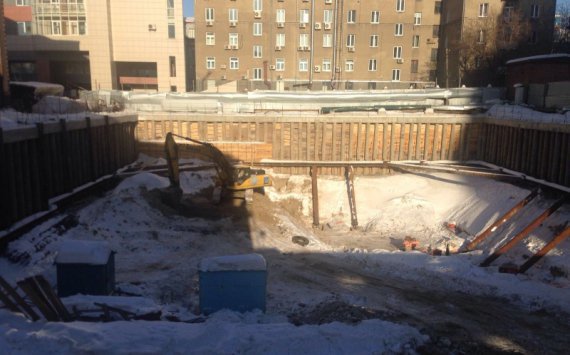 Власти Новосибирска потратят 7,5 млн рублей на укрепление котлована на Журинской