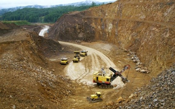 Янчуков отказывается платить за золоторудное месторождение