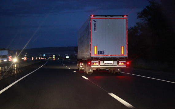 В часы пик до апреля большегрузам запретили ездить по Новосибирску